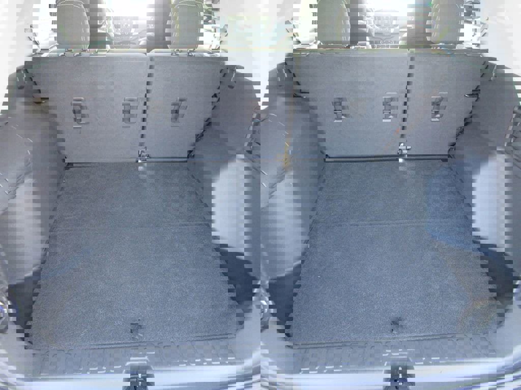 Certified 2023 GMC Terrain SLE image 10