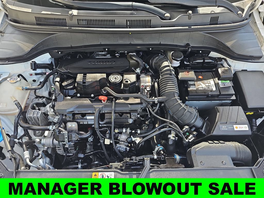 Used 2022 Hyundai Kona Limited image 32