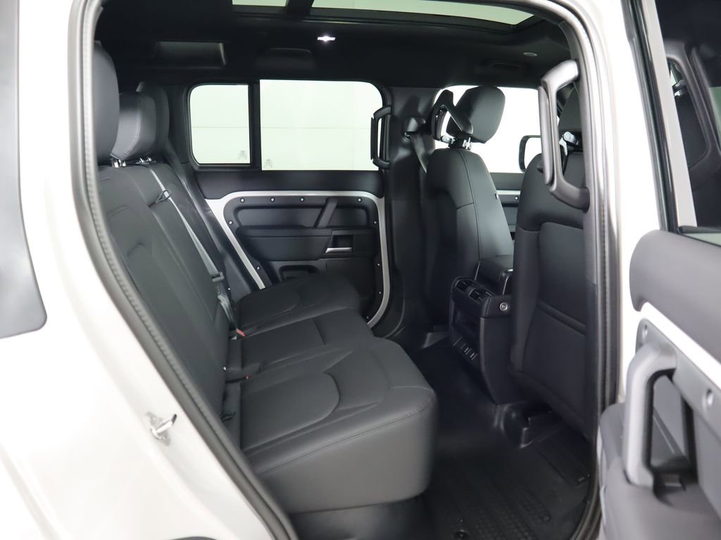 New 2026 Land Rover Defender 110 S image 22