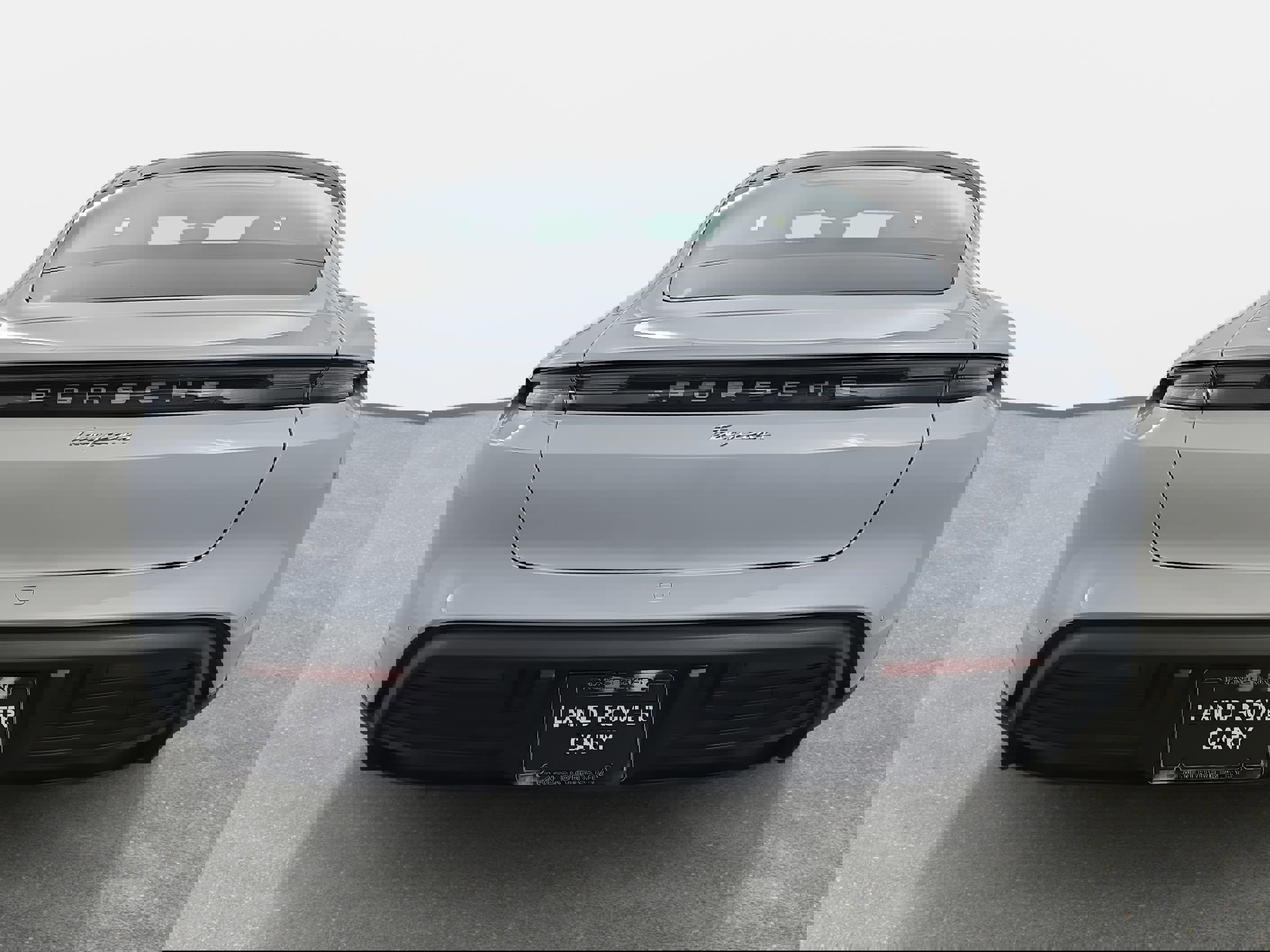 Used 2023 Porsche Taycan w/ Premium Package image 6