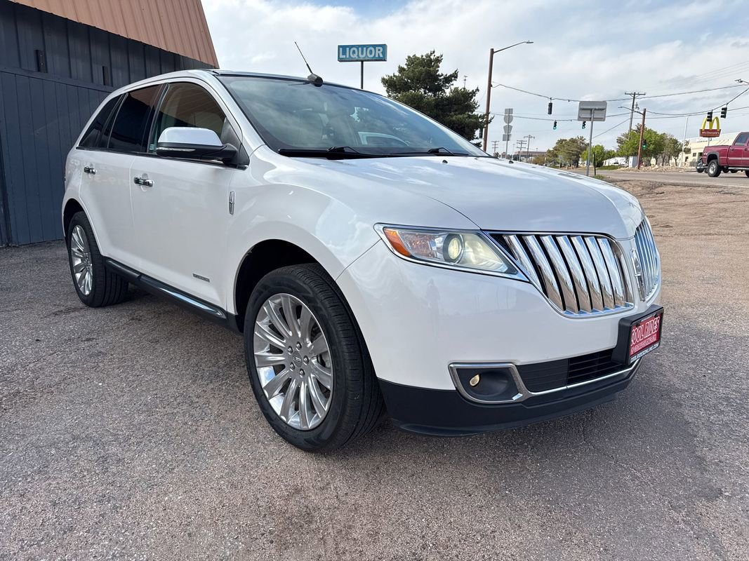 Used 2015 Lincoln MKX w/ Equipment Group 102A AWD/4WD image 58