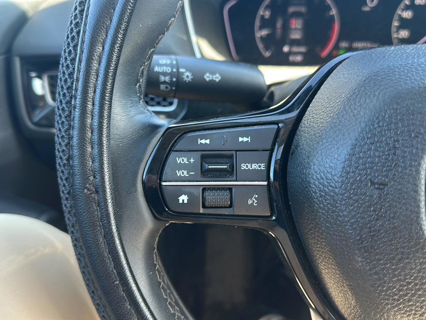 Used 2024 Honda Civic EX-L image 14