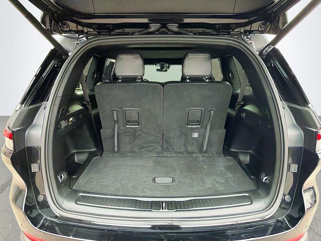 Used 2024 Jeep Grand Cherokee L Limited w/ Luxury Tech Group II image 13