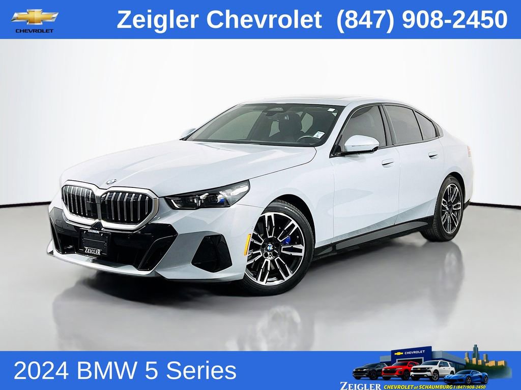 Used 2024 BMW 540i xDrive w/ Premium Package AWD/4WD image 1