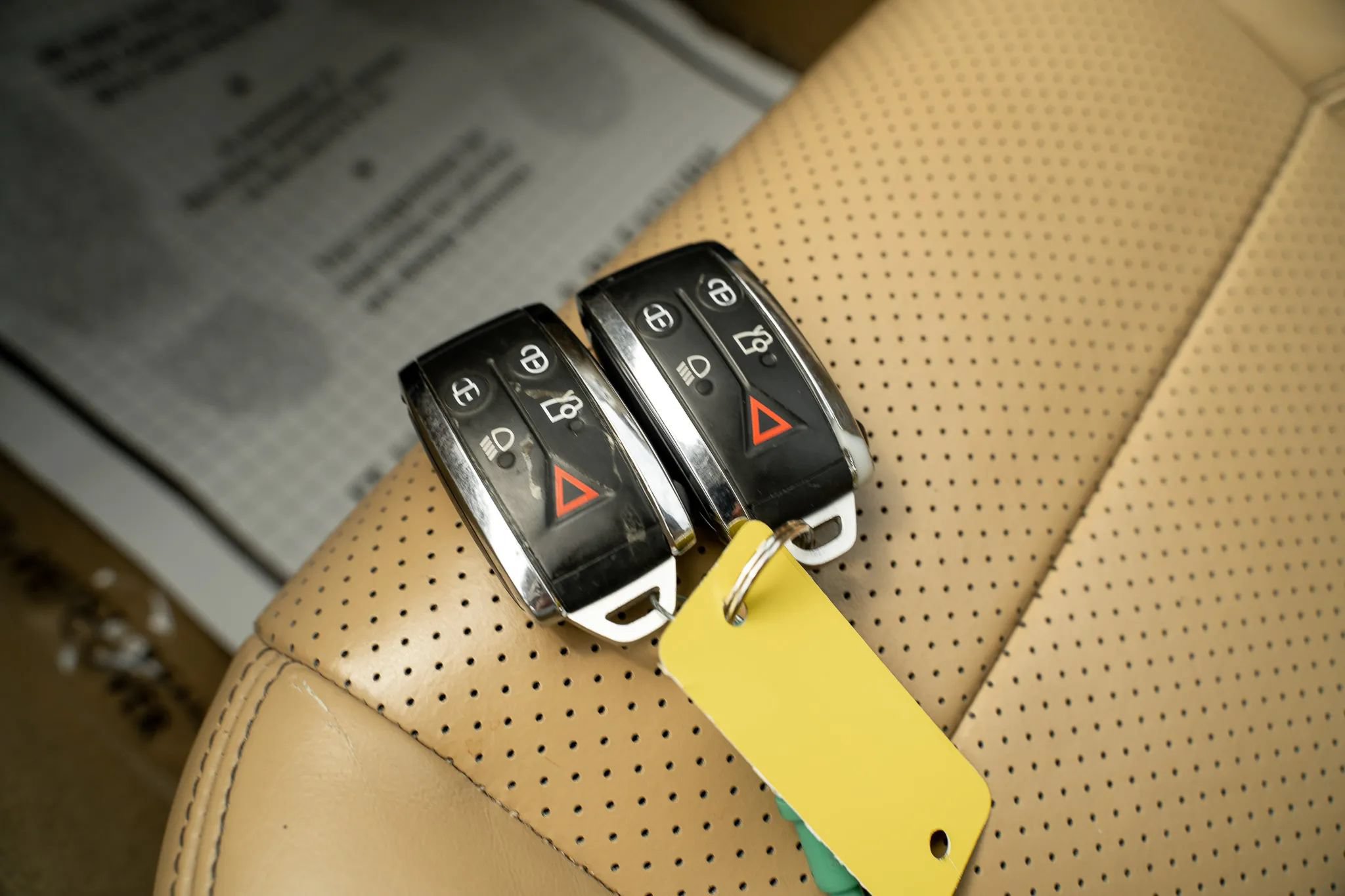 Used 2010 Jaguar XK Coupe RWD image 28
