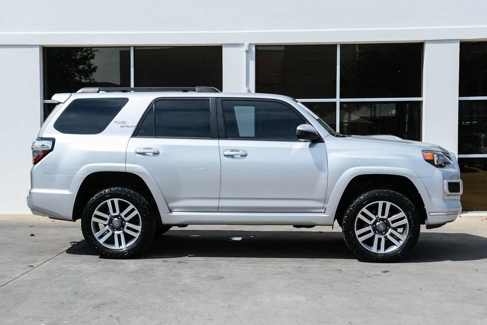 Used 2022 Toyota 4Runner TRD Sport AWD/4WD image 7