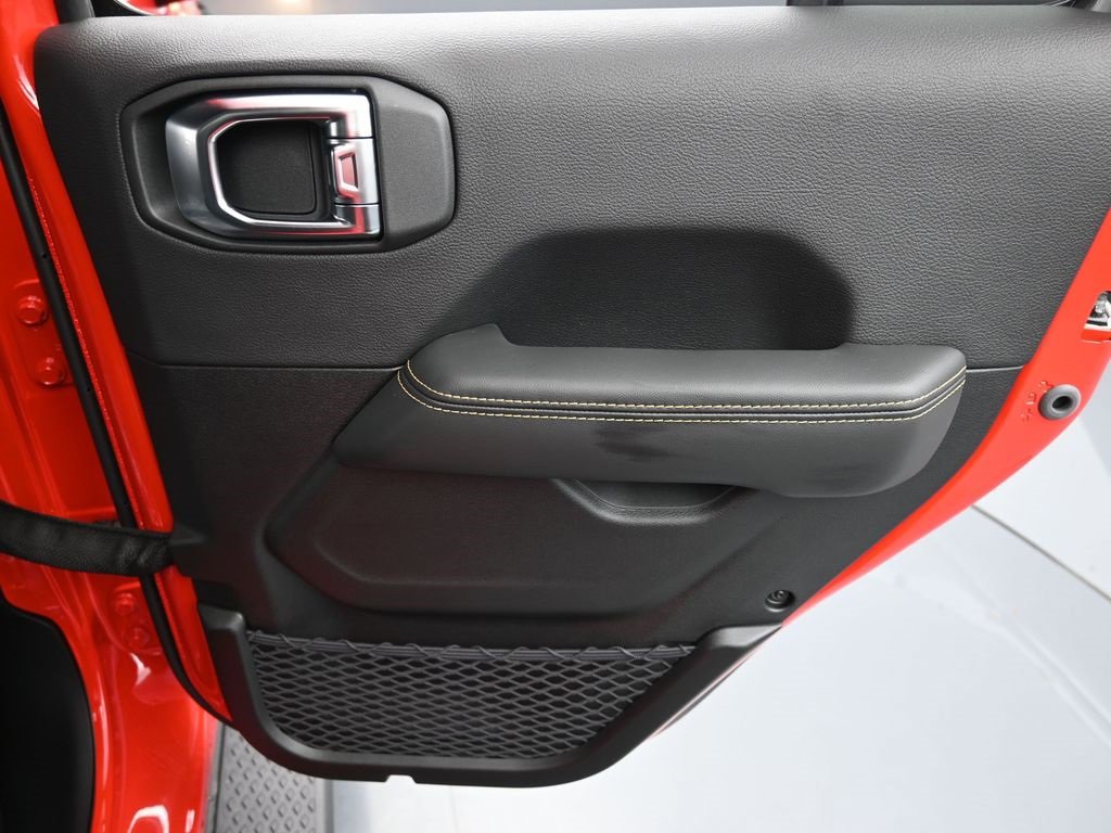 New 2025 Jeep Gladiator Sport image 15