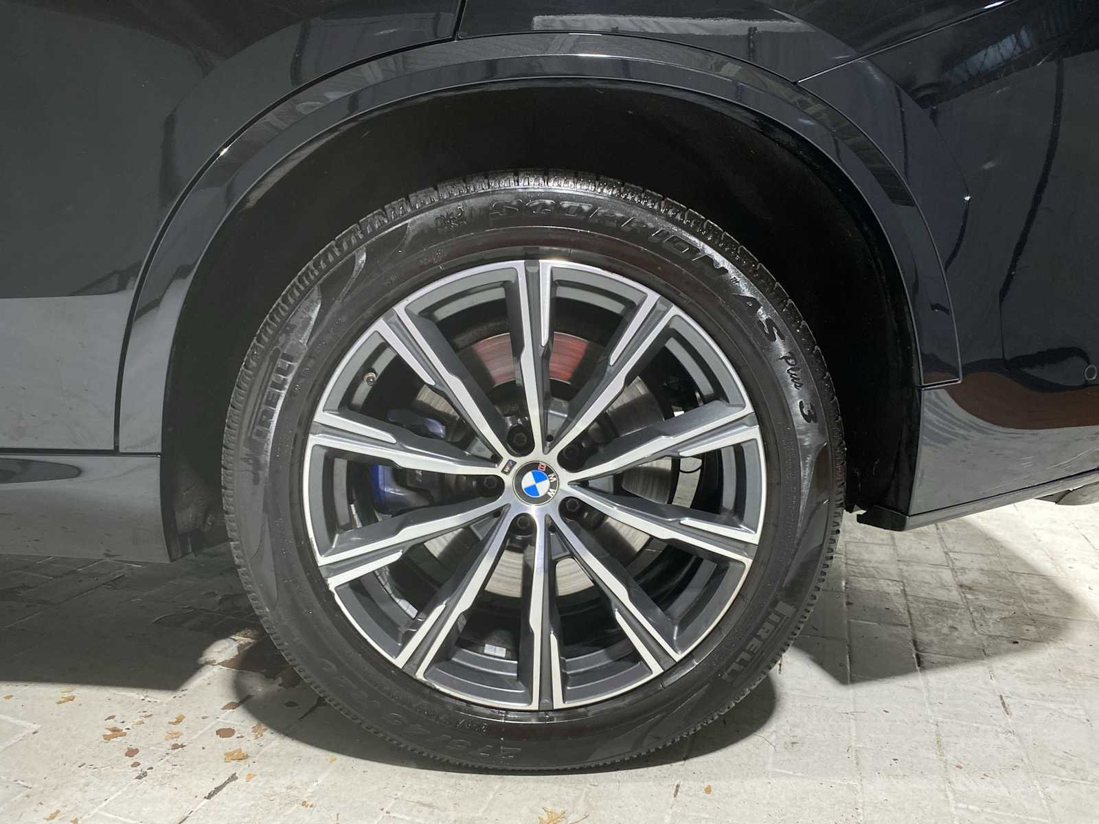 Used 2020 BMW X5 M50i image 8