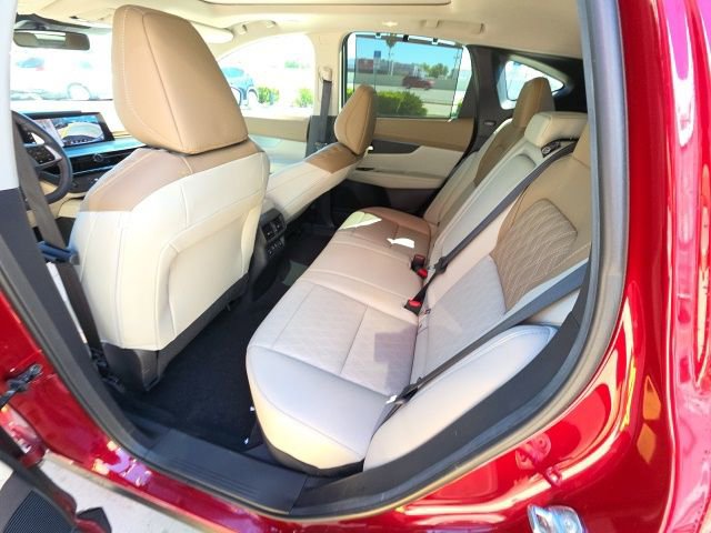 Used 2025 Nissan Murano Platinum w/ Cargo Package image 24