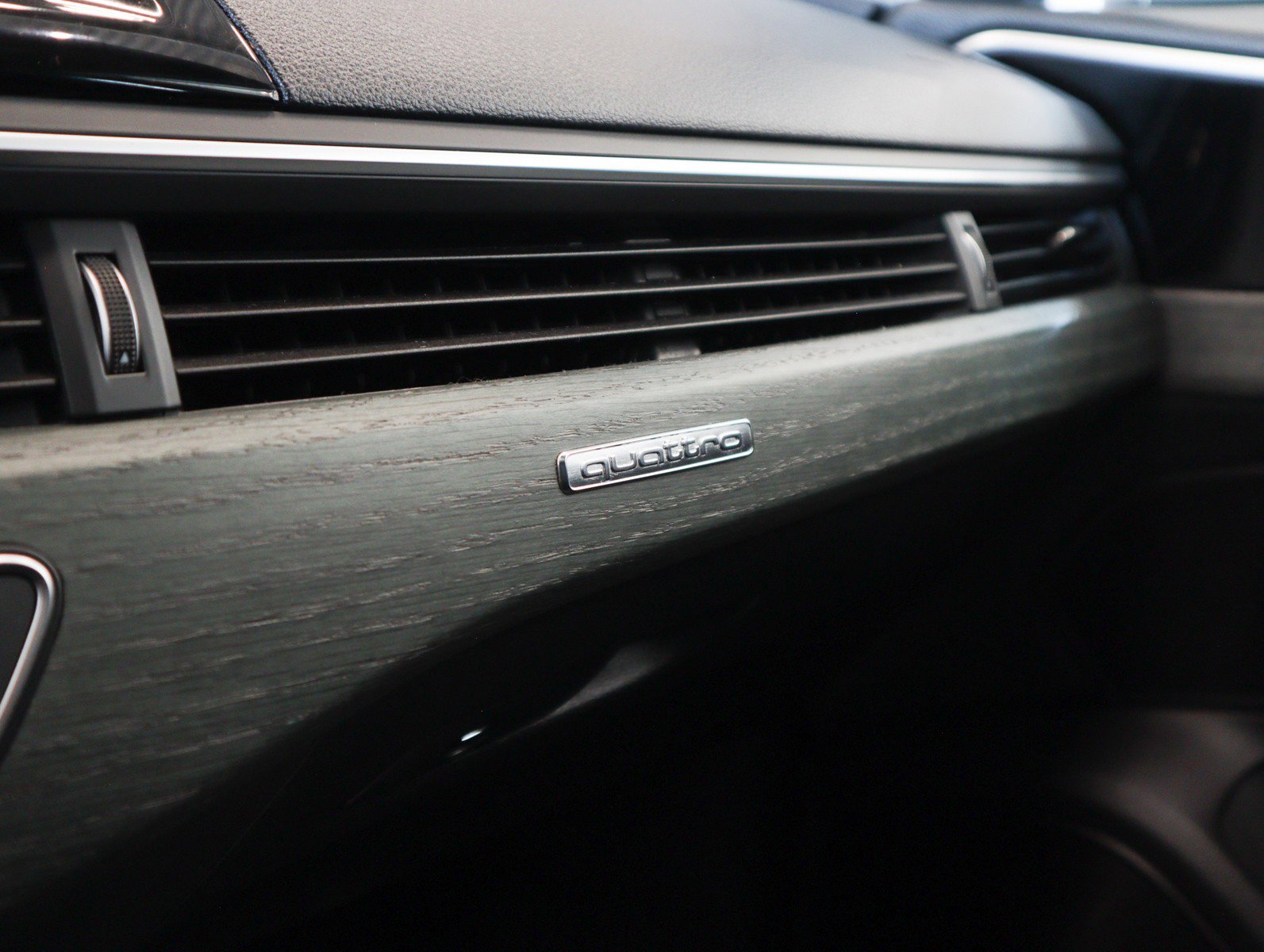 Used 2022 Audi A4 2.0T Premium Plus w/ Premium Plus Package image 26