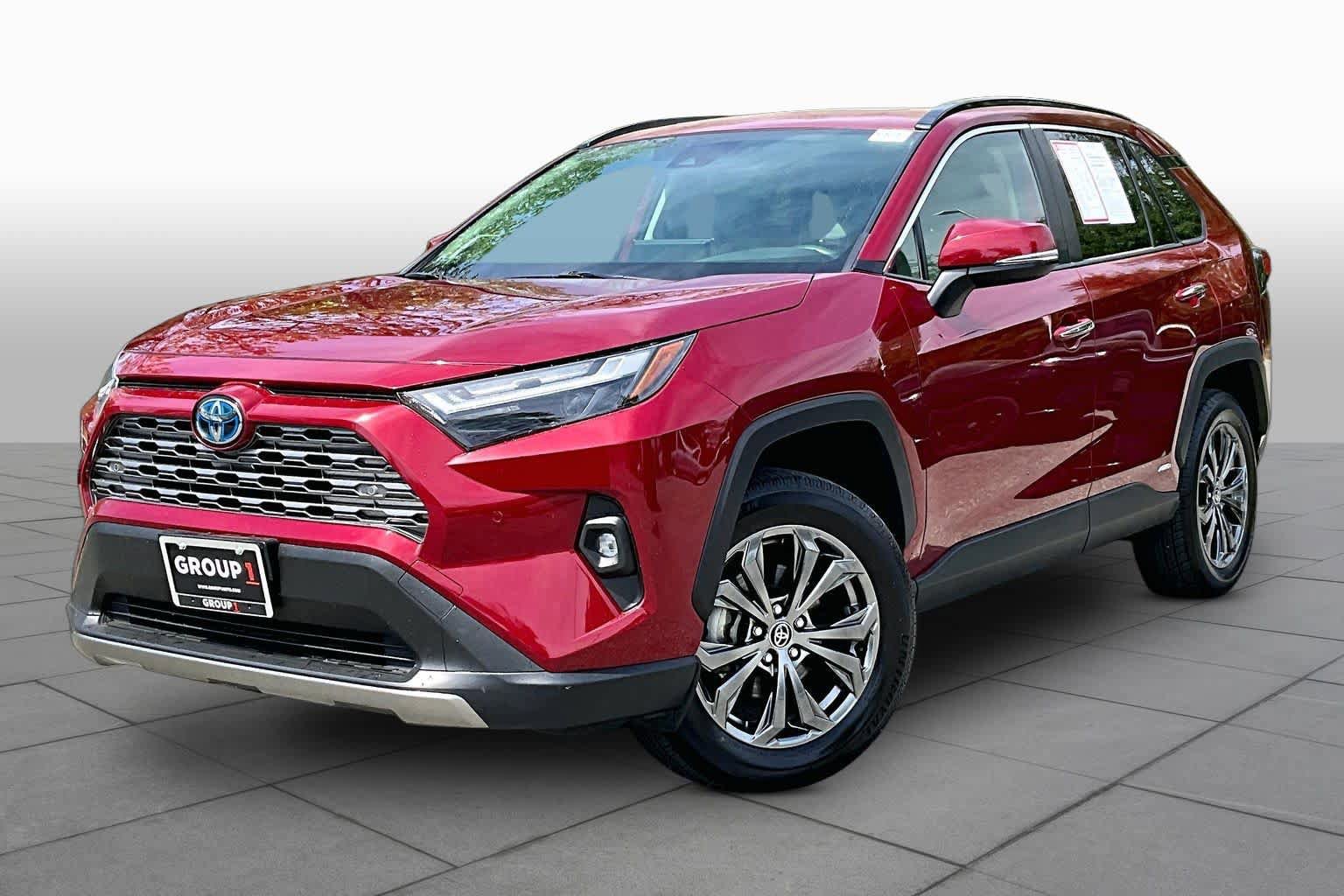 Certified 2022 Toyota RAV4 Limited image 2