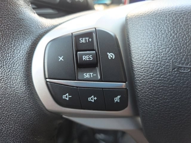 Used 2024 Ford Explorer XLT RWD image 38