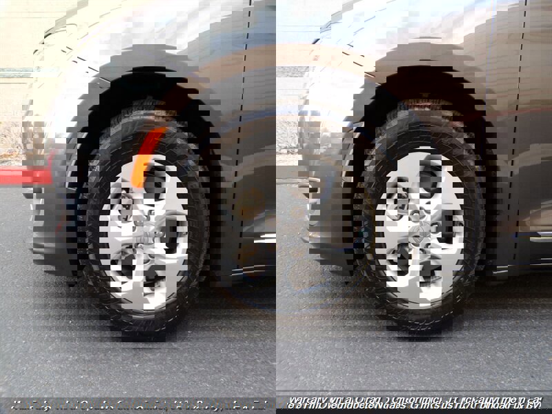 Used 2017 Chrysler Pacifica Touring-L Plus image 61