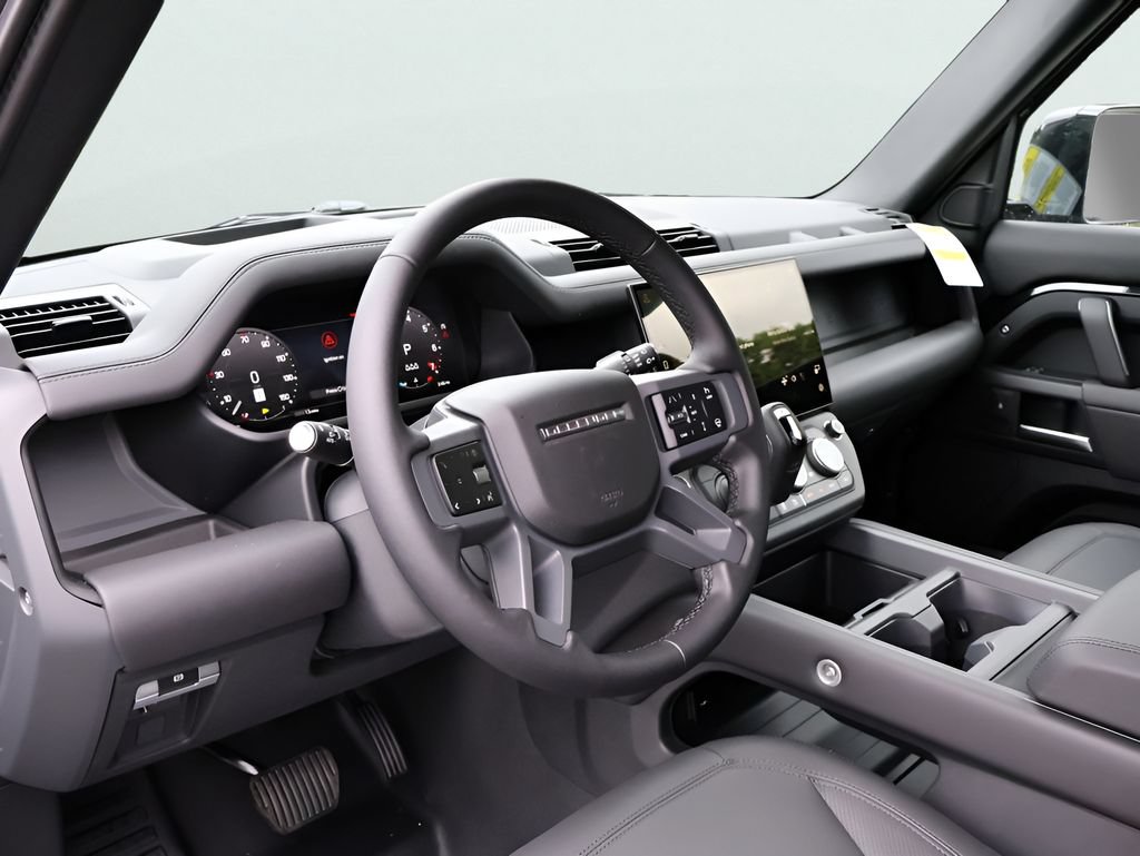New 2026 Land Rover Defender 110 X-Dynamic SE AWD/4WD image 17