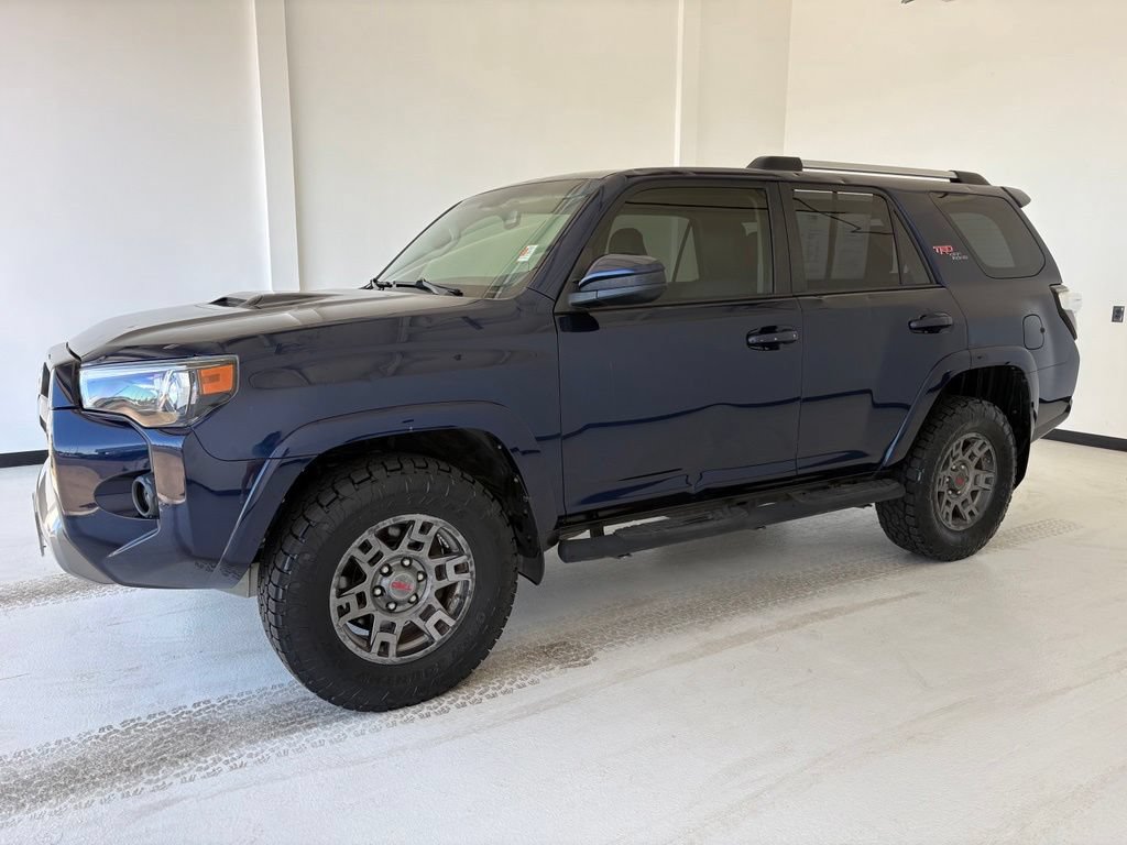 Used 2018 Toyota 4Runner TRD Off-Road AWD/4WD image 16