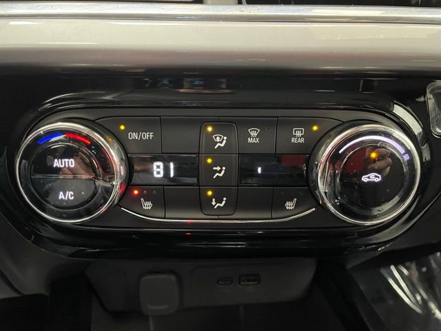 Used 2024 Chevrolet Trax LT w/ Driver Confidence Package image 5