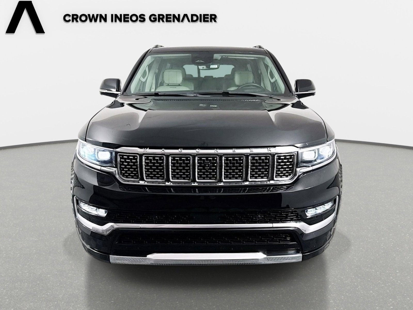 Used 2023 Jeep Grand Wagoneer 4WD image 2