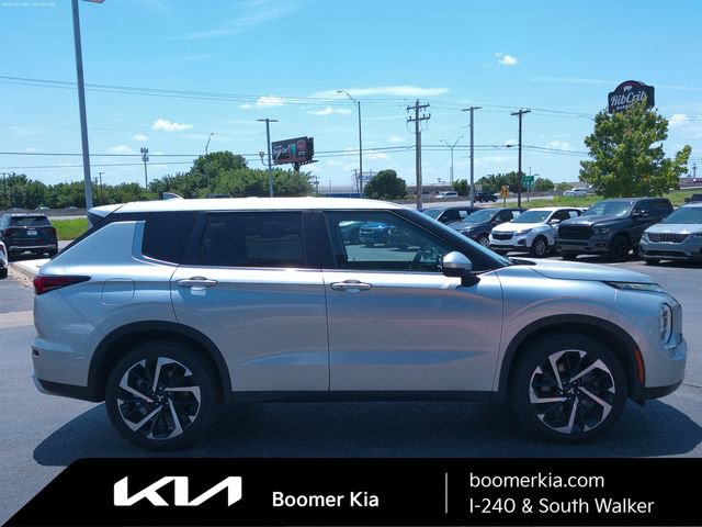 Used 2022 Mitsubishi Outlander SE FWD image 6