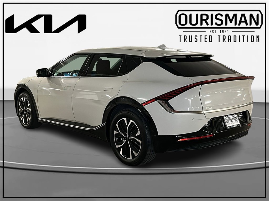 Certified 2024 Kia EV6 Wind w/ Wind Technology Package image 3