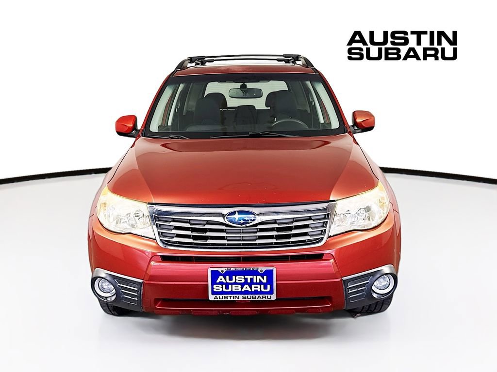 Used 2010 Subaru Forester 2.5X Premium image 2