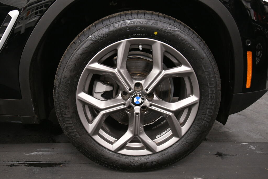 Used 2024 BMW X3 xDrive30i w/ Premium Package w/ZPA image 33