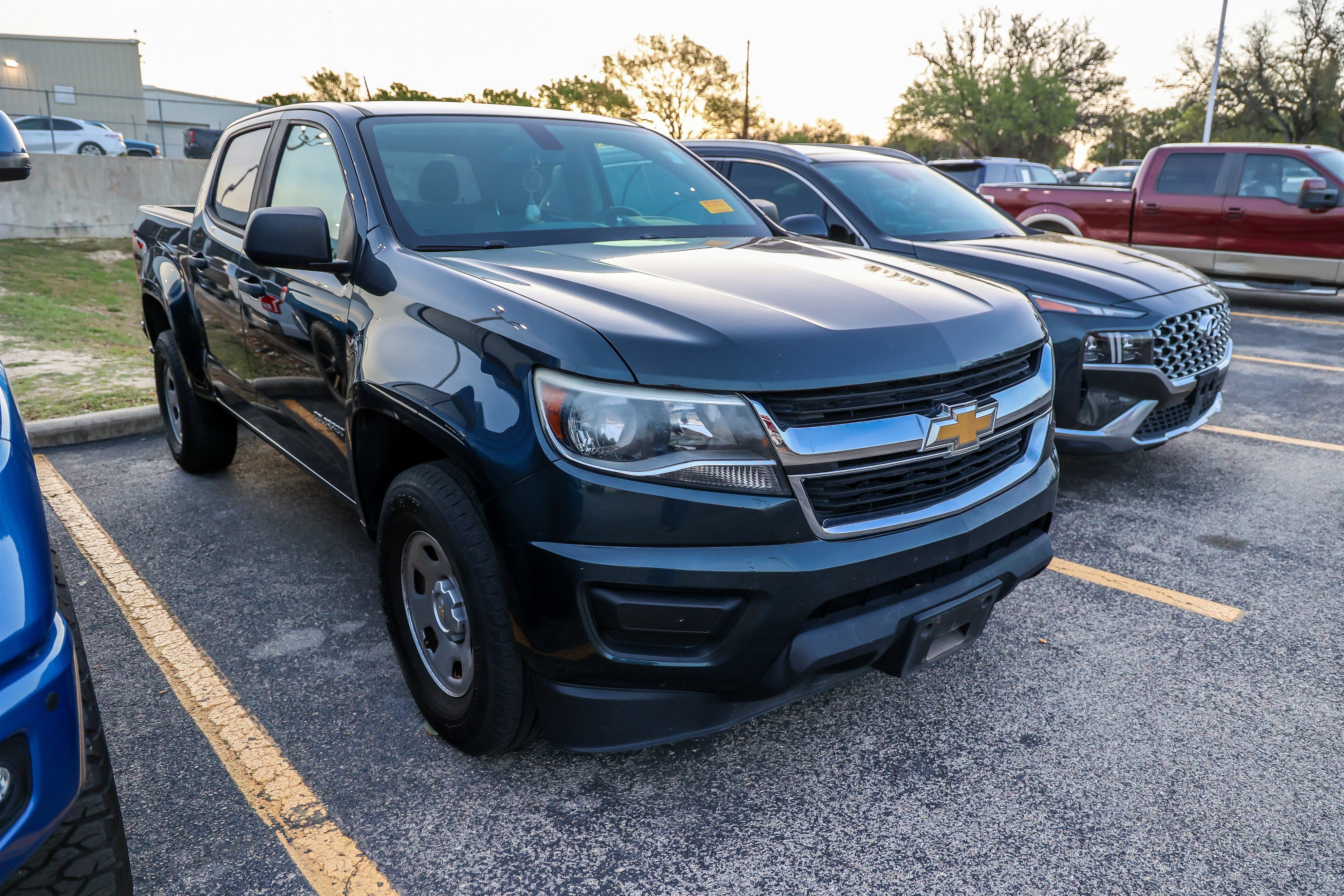 Used 2018 Chevrolet Colorado W/T w/ WT Convenience Package image 6