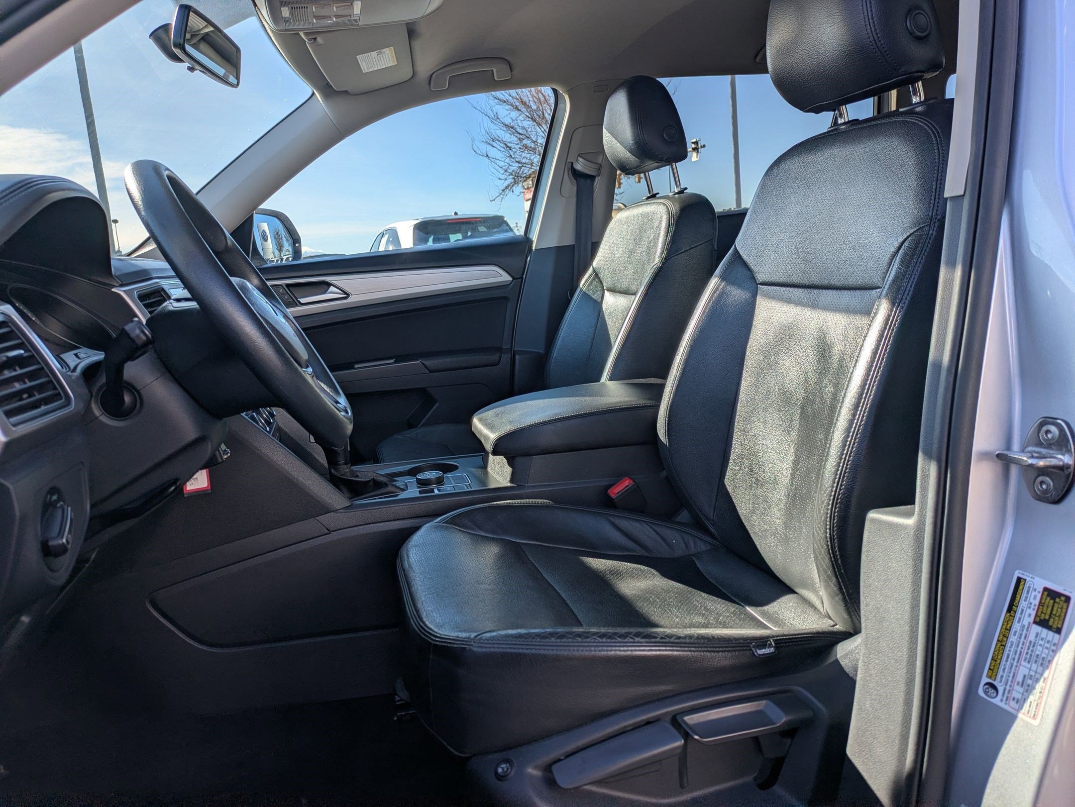 Used 2018 Volkswagen Atlas S image 25