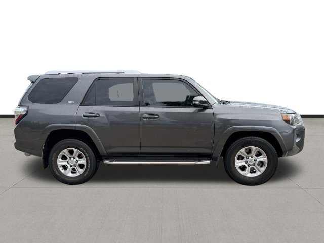 Used 2016 Toyota 4Runner SR5 Premium RWD image 4