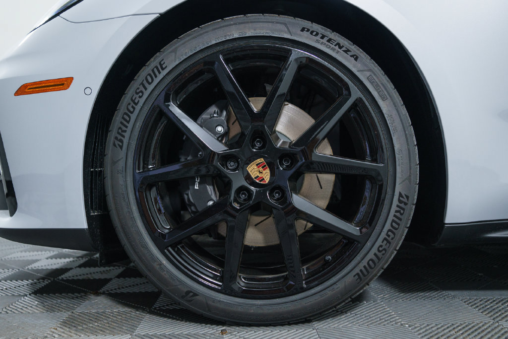 New 2026 Porsche Panamera 4 AWD/4WD image 13