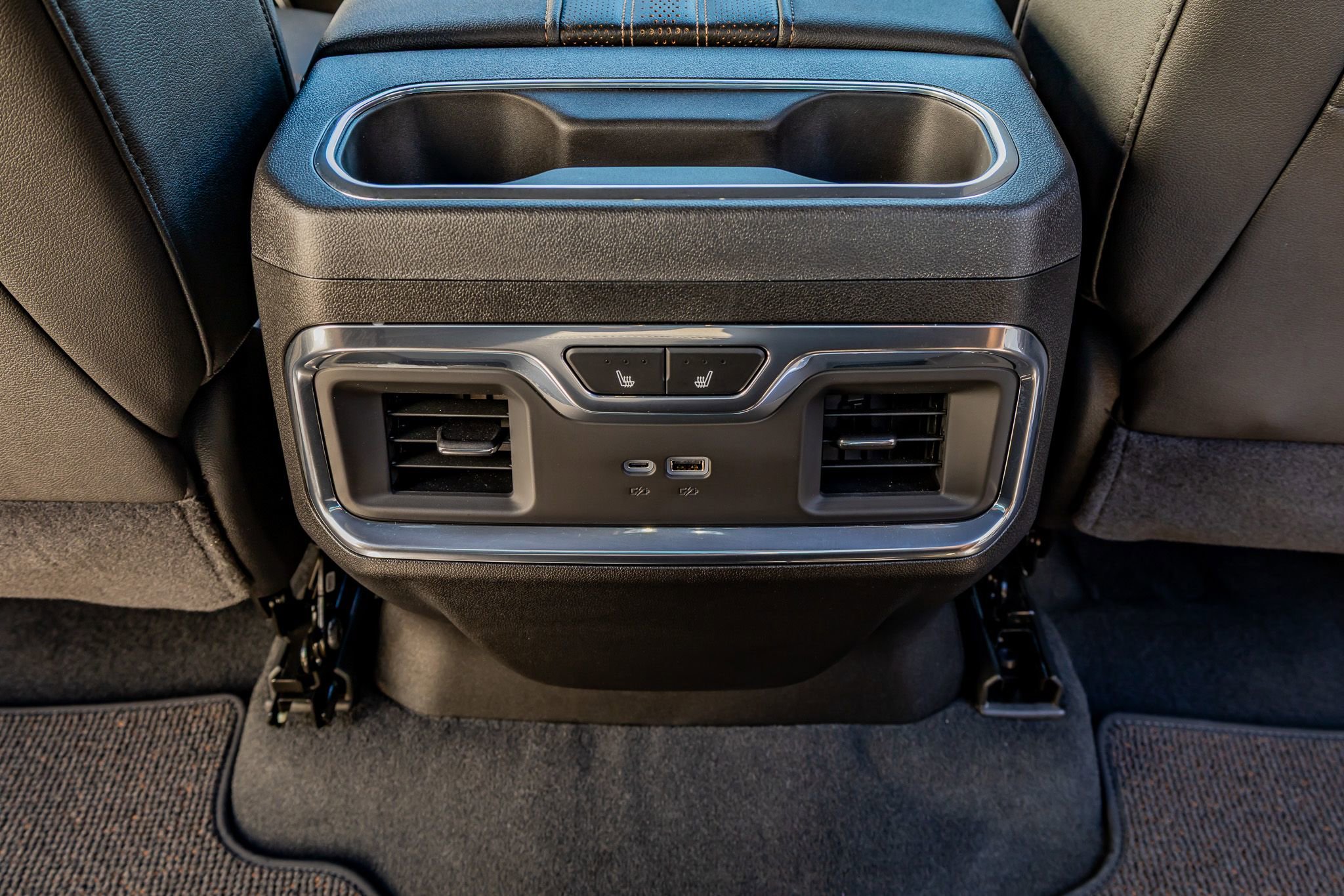 Used 2026 Chevrolet Silverado 1500 High Country w/ Midnight Edition image 33