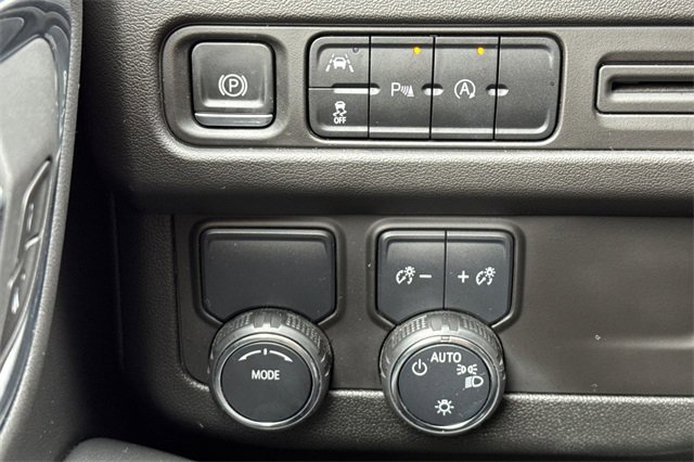 Used 2024 Chevrolet Tahoe Premier image 40