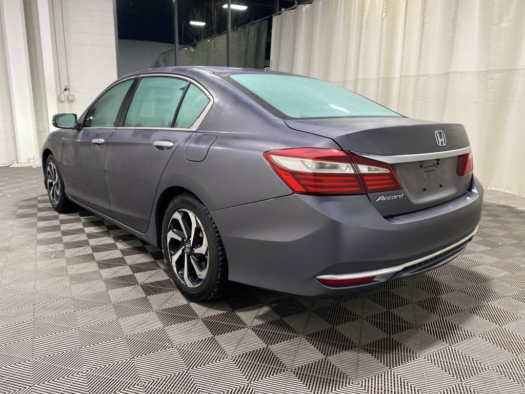 Used 2016 Honda Accord EX image 5