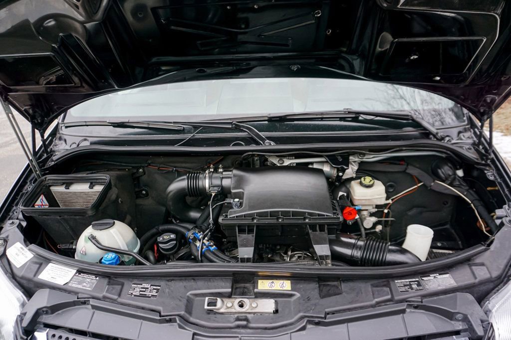 Used 2014 Mercedes-Benz Sprinter 2500 image 26