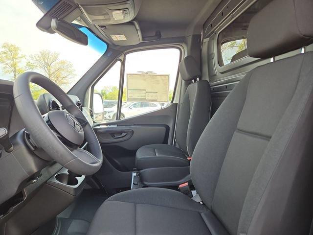 New 2026 Mercedes-Benz Sprinter 2500 image 23