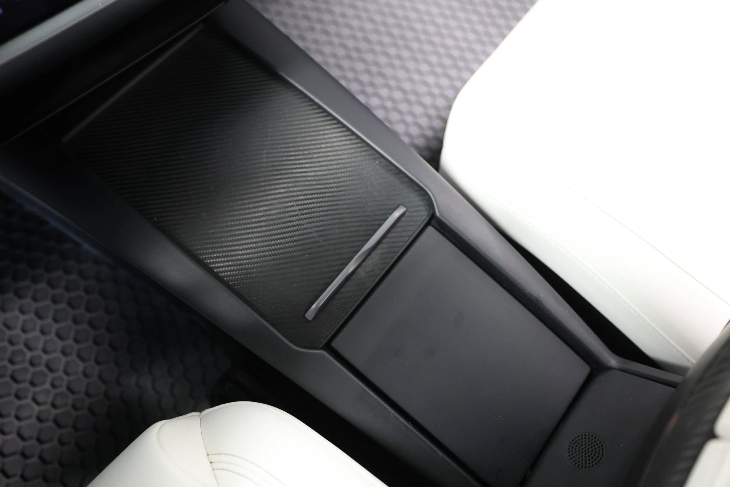 Used 2018 Tesla Model X 100D AWD/4WD image 26