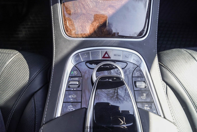 Used 2020 Mercedes-Benz S 560 4MATIC Sedan image 42