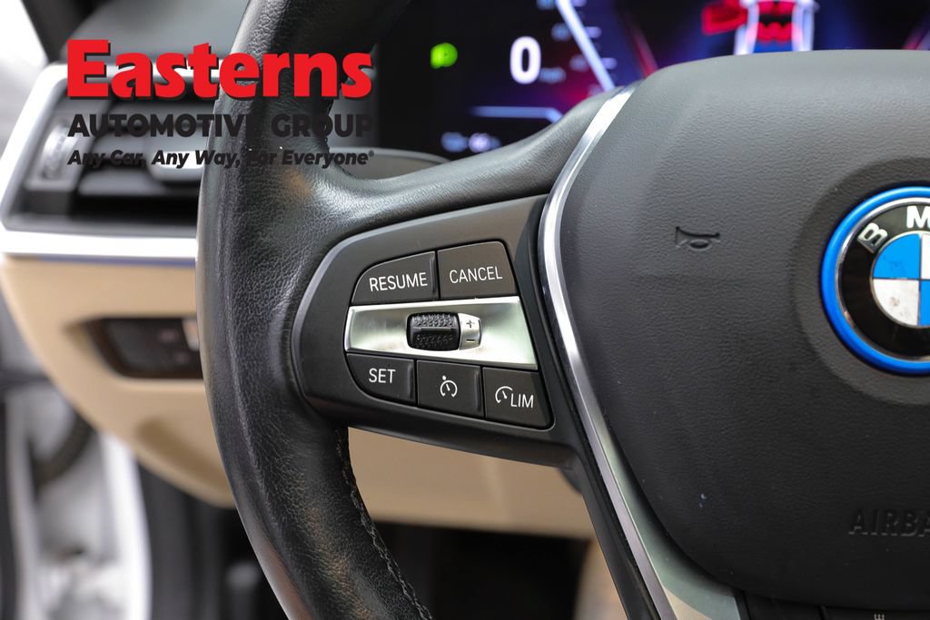 Used 2023 BMW i4 eDrive35 w/ Premium Package RWD image 15