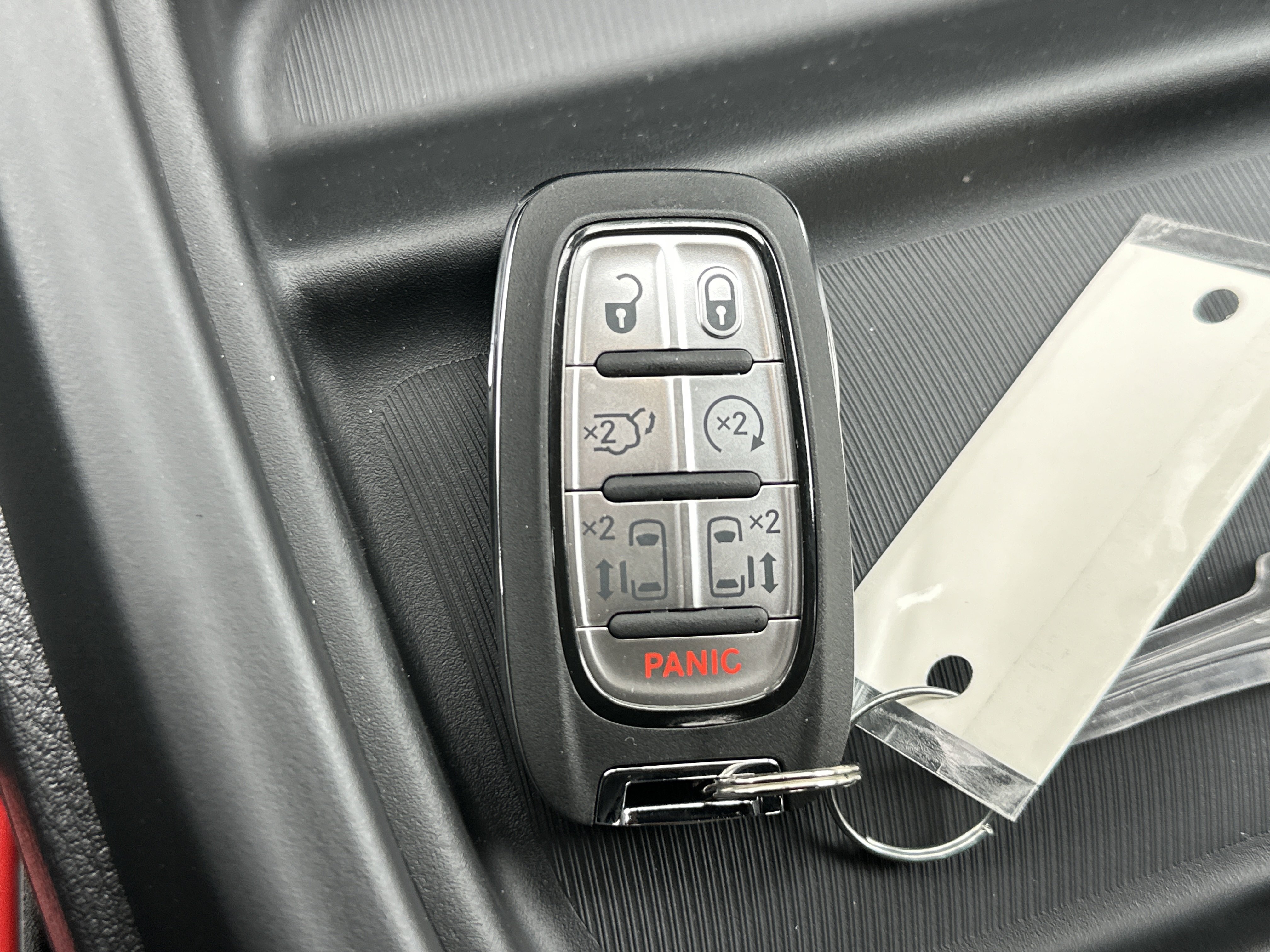 New 2027 Chrysler Pacifica Select w/ Family Tech Group FWD image 3