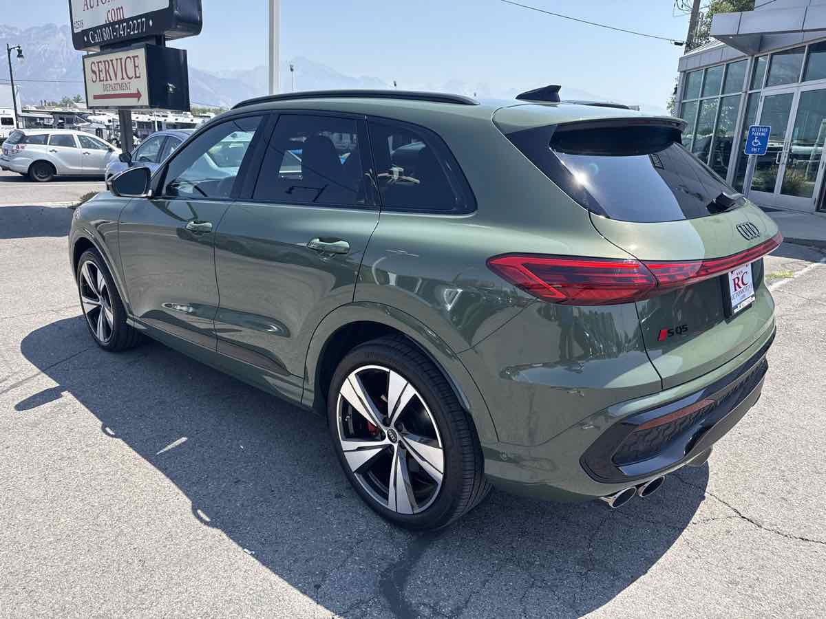 Used 2025 Audi SQ5 Premium Plus AWD/4WD image 8