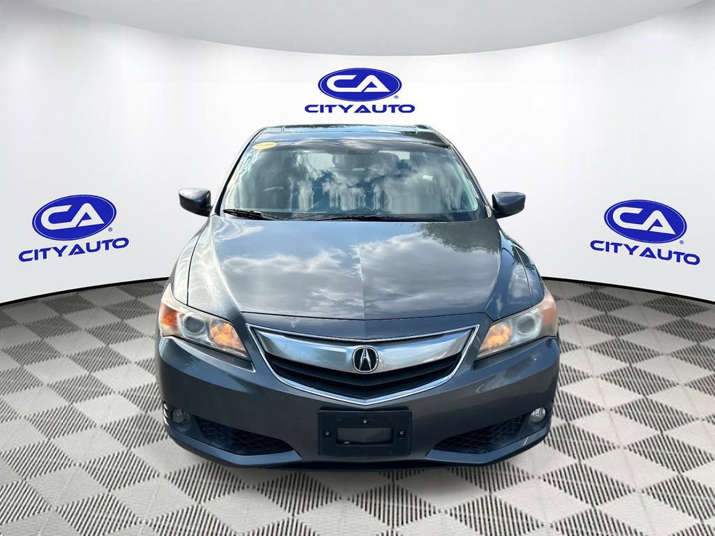 Used 2013 Acura ILX w/ Technology Package FWD image 11