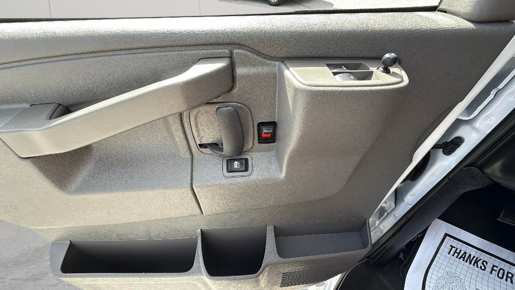 Used 2025 Chevrolet Express 3500 LT w/ LT Preferred Equipment Group image 24