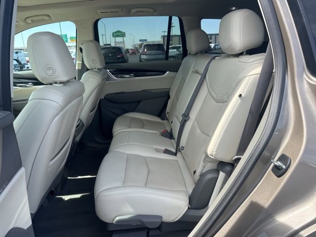 Used 2023 Cadillac XT6 Premium Luxury image 23