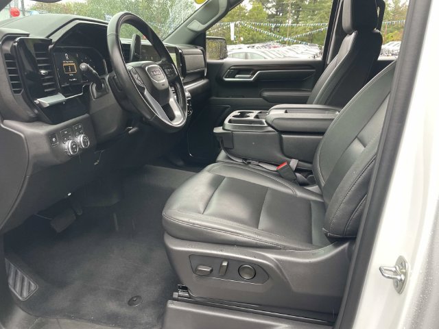 Used 2026 GMC Sierra 1500 SLT AWD/4WD image 22