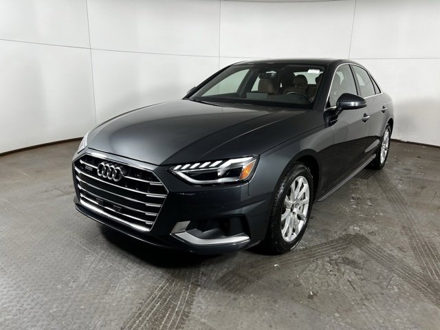 Used 2023 Audi A4 2.0T Premium w/ Convenience Package image 3