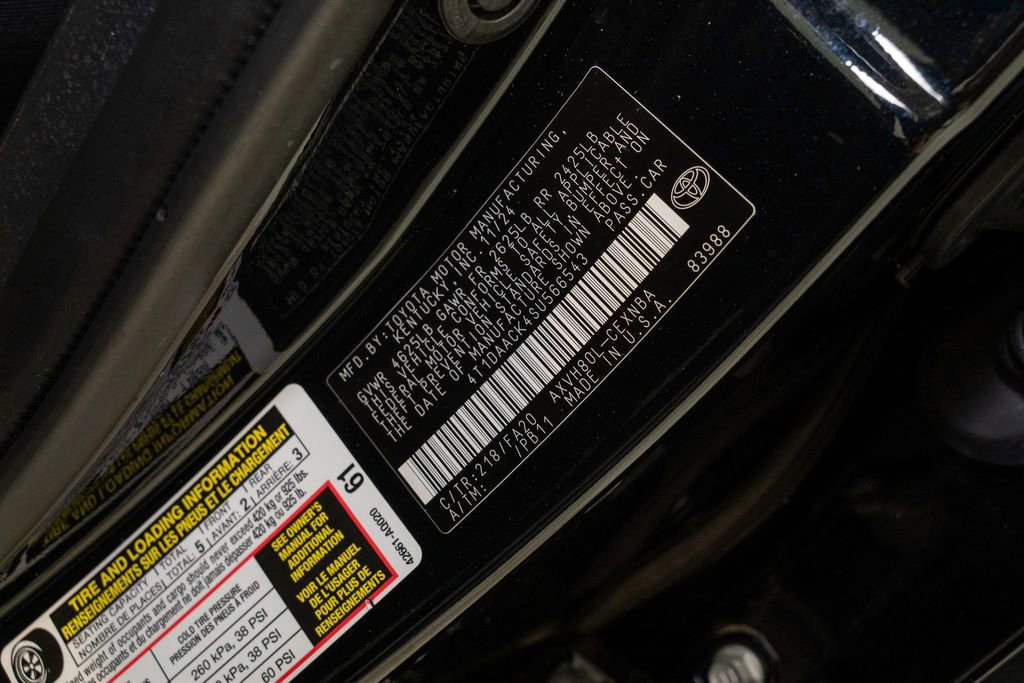 Used 2025 Toyota Camry LE image 18