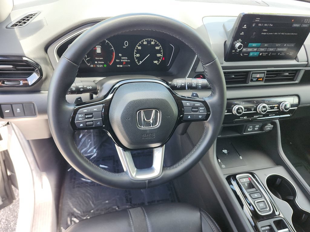 Certified 2025 Honda Pilot EX-L image 32