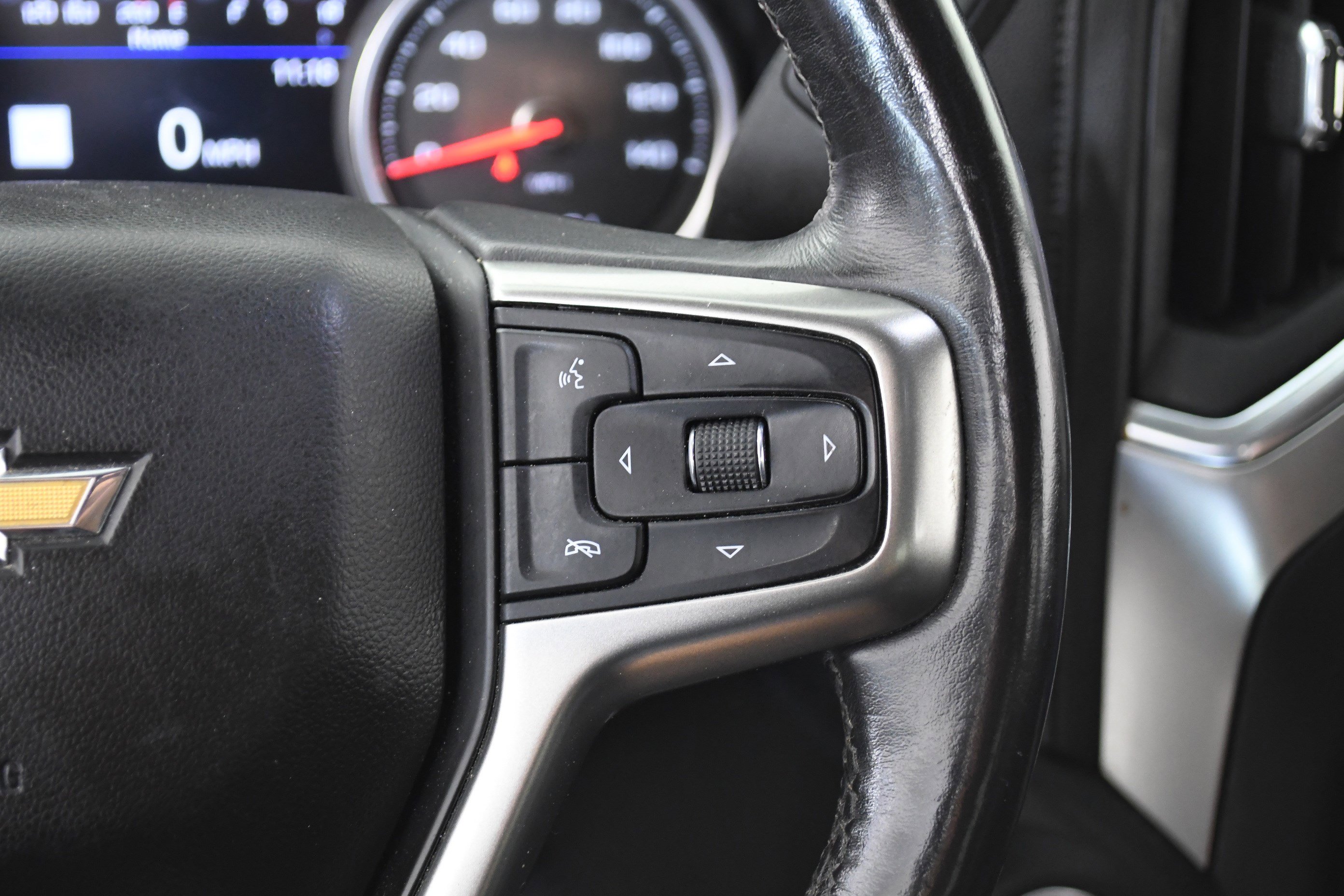 Used 2019 Chevrolet Silverado 1500 LTZ w/ LTZ Plus Package image 13