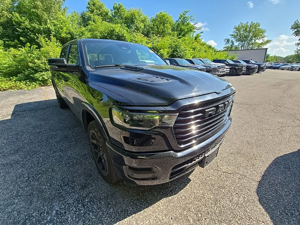 Used 2025 RAM 1500 Laramie w/ Night Edition AWD/4WD image 10