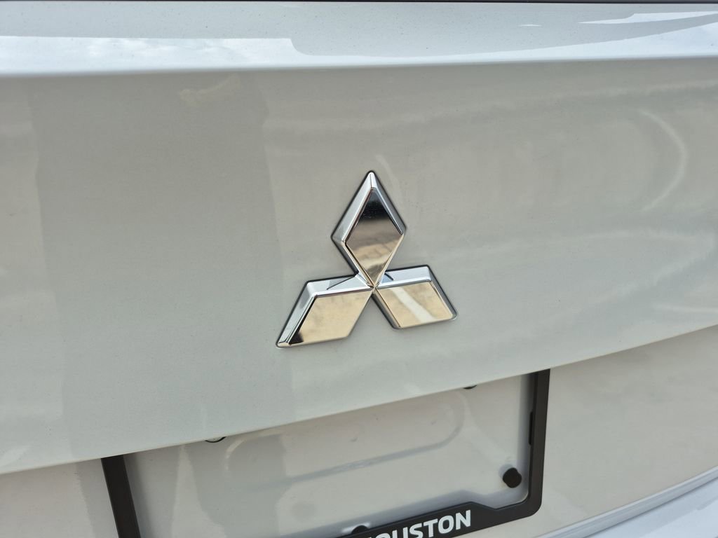 New 2026 Mitsubishi Outlander SE image 92