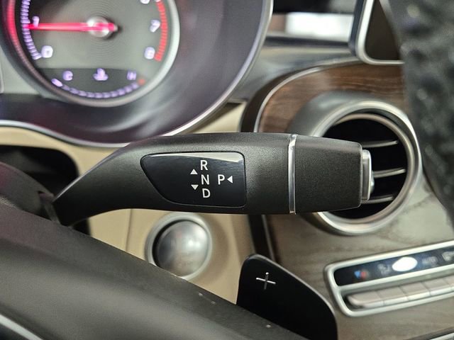 Used 2018 Mercedes-Benz GLC 300 4MATIC image 20